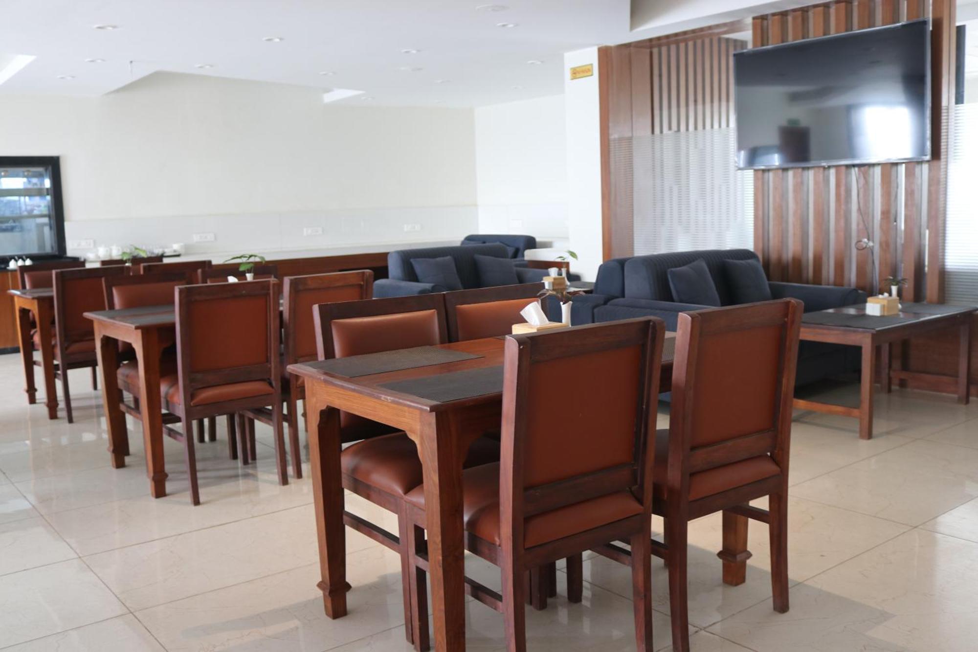 Galaxy Garden Resort Bharatpur  Esterno foto